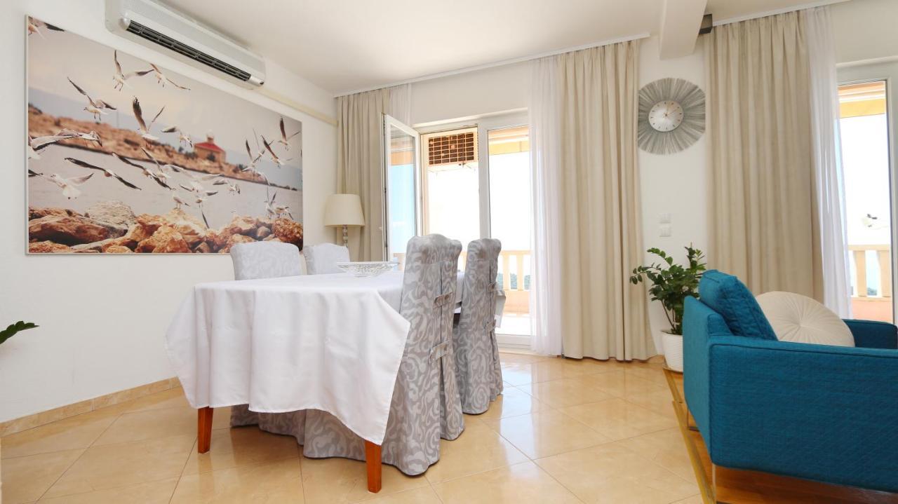 Apartments Emilija Makarska Exterior photo